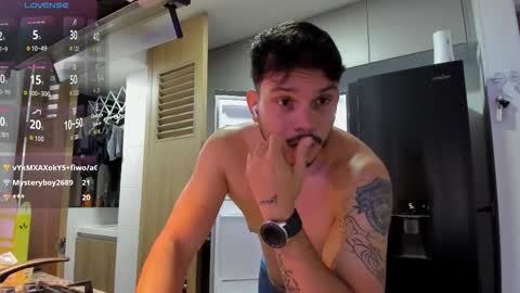 Alejandro online show from October 2025 04:09:02 PM