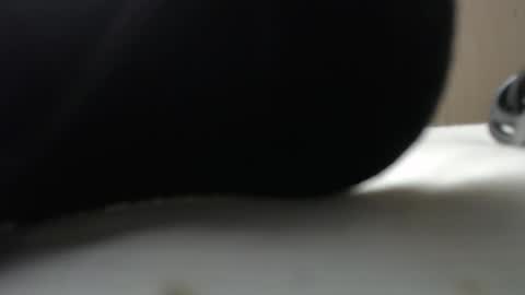 Snapshot of legstrong chatting on February 2025 11:12:02 AM legstrong online show from February 2025 11:12:02 AM