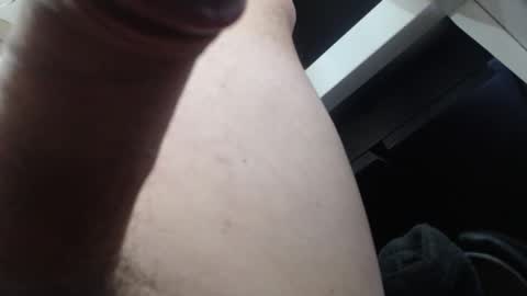 Snapshot of legstrong chatting on November 2025 10:04:02 AM legstrong online show from November 2025 10:04:02 AM