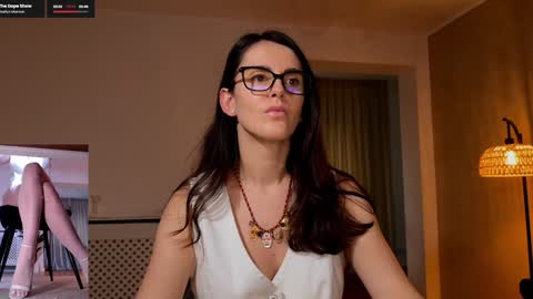 Elle  online show from February 2026 02:26:02 PM