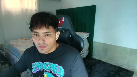 Snapshot of lei_77 chatting on April 2026 09:24:01 PM Lei online show from April 2026 09:24:01 PM