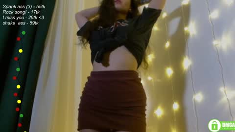 hey Im Leia and I love rock  online show from February 2025 06:44:01 PM