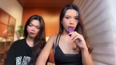 Leiah online show from March 2026 06:06:02 AM