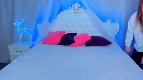 leiawow online show from January 2025 02:40:02 PM