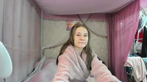 leila_bambi_ online show from March 2026 06:41:01 PM