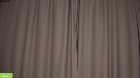 leiladream online show from October 2025 04:11:01 AM