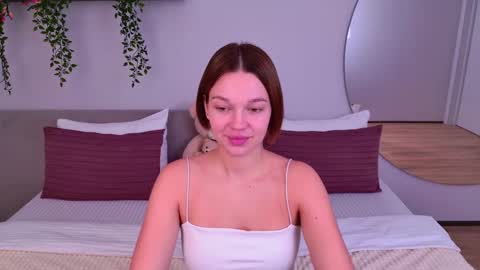 Snapshot of leilalawson chatting on February 2025 08:28:02 AM LeilaLawson online show from February 2025 08:28:02 AM