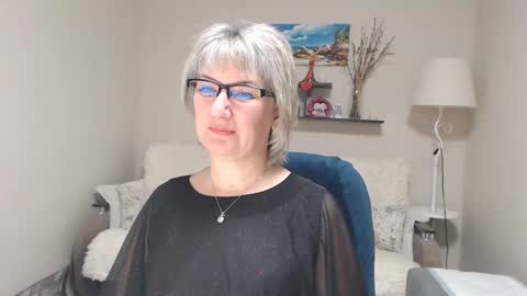 Leila Kinky online show from November 2025 05:07:01 AM