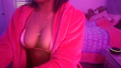 Snapshot of leilanilover chatting on December 2025 12:52:02 AM leilanilover online show from December 2025 12:52:02 AM