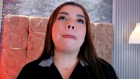 leilapons online show from April 2026 07:43:01 PM