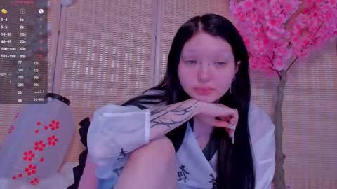 Lein online show from September 2025 12:05:01 PM