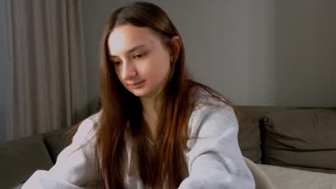 Lelia online show from February 2026 08:59:01 PM