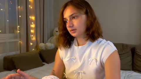 Snapshot of lelia_vibe chatting on August 2026 12:25:01 AM Lelia online show from August 2026 12:25:01 AM