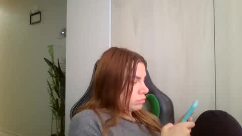 lena6122000 online show from September 2025 10:09:02 AM