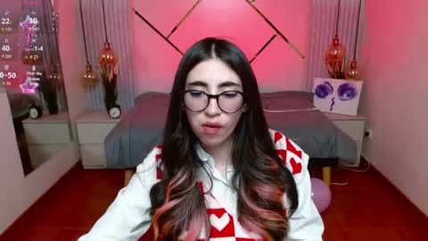 Snapshot of lena_roses chatting on June 2026 08:25:02 PM Lena online show from June 2026 08:25:02 PM