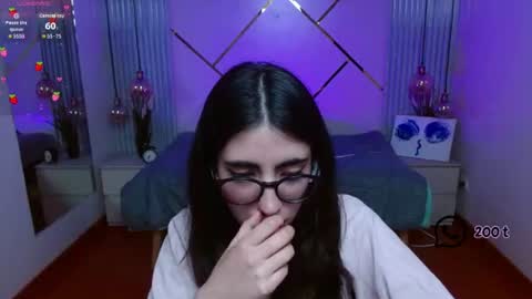 Snapshot of lena_roses chatting on June 2026 08:33:02 PM Lena online show from June 2026 08:33:02 PM