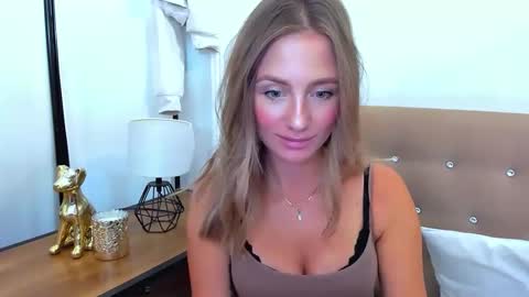 Snapshot of lena_sexi chatting on September 2025 08:34:02 PM lena_sexi online show from September 2025 08:34:02 PM