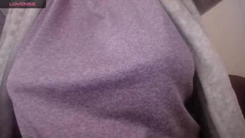 lenagolden online show from April 2026 10:44:01 AM