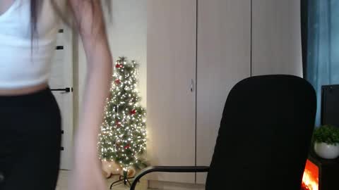 lenagordon online show from January 2026 07:01:02 AM