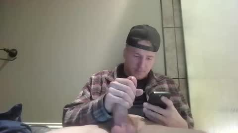 lenewton2004 online show from December 2025 12:27:01 AM