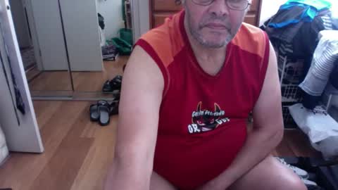 Snapshot of lennyfife chatting on February 2025 09:45:02 PM Pussylicker online show from February 2025 09:45:02 PM