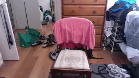 Snapshot of lennyfife chatting on February 2025 05:30:02 AM Pussylicker online show from February 2025 05:30:02 AM