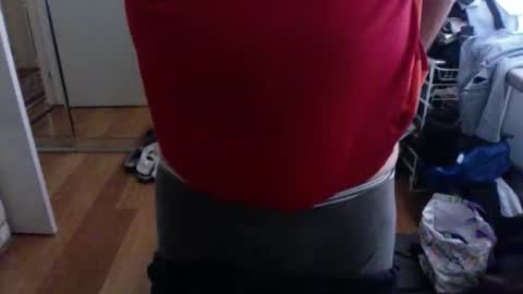 Snapshot of lennyfife chatting on November 2025 12:12:01 AM Pussylicker online show from November 2025 12:12:01 AM