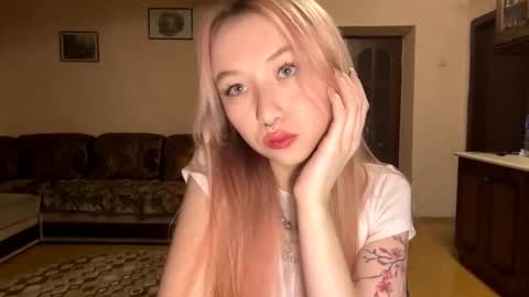 Snapshot of lenorehandelsman chatting on February 2026 01:07:02 PM Tagami online show from February 2026 01:07:02 PM