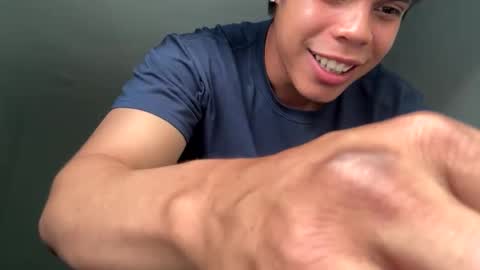 leo7_05 online show from October 2025 10:16:01 PM