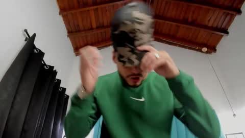 Snapshot of leo_carter1 chatting on February 2026 03:43:01 PM leo_carter1 online show from February 2026 03:43:01 PM