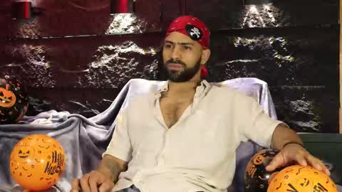 Leo  Diaz online show from October 2025 03:07:02 AM