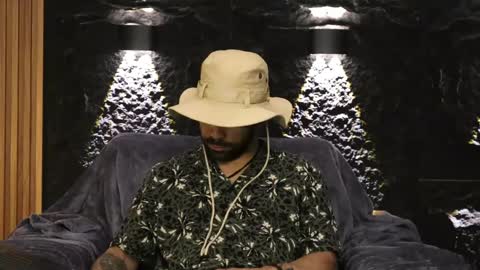 Leo  Diaz online show from April 2026 01:25:01 AM