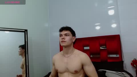 leo_morris online show from January 2025 12:22:01 AM