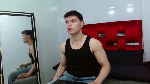 leo_morris online show from January 2025 12:45:02 PM