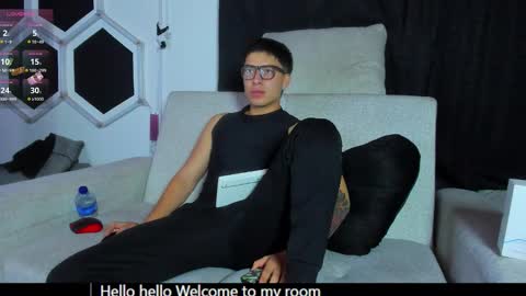 leo_muller online show from October 2025 02:01:02 AM