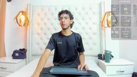 Snapshot of leo_sanz6 chatting on June 2026 12:31:01 PM LEO online show from June 2026 12:31:01 PM