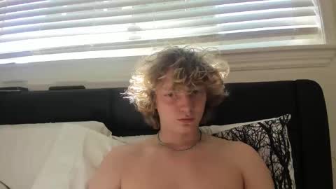 Snapshot of leo_wildd chatting on September 2025 10:32:02 PM leo_wildd online show from September 2025 10:32:02 PM