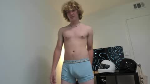 Snapshot of leo_wildd chatting on September 2025 10:50:01 AM leo_wildd online show from September 2025 10:50:01 AM