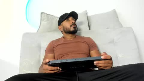 Snapshot of leocarter_ chatting on June 2026 01:15:02 PM leo online show from June 2026 01:15:02 PM