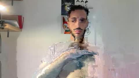 leofrench0 online show from November 2025 08:46:02 PM