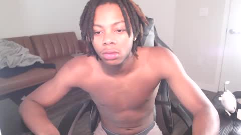 LeoMalonee online show from January 2025 09:58:01 PM