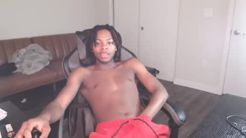 LeoMalonee online show from January 2025 11:32:02 PM