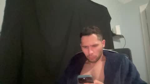 Snapshot of leoman2303 chatting on January 2026 07:22:01 AM Leo G online show from January 2026 07:22:01 AM