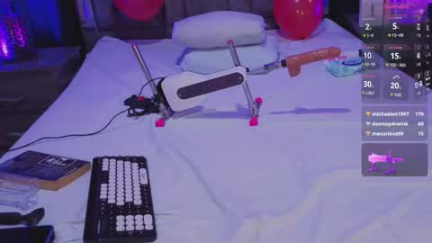 Snapshot of leomonnroe chatting on February 2026 11:50:02 PM leomonnroe online show from February 2026 11:50:02 PM