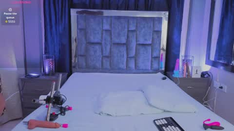 Snapshot of leomonnroe chatting on March 2026 07:25:01 PM leomonnroe online show from March 2026 07:25:01 PM