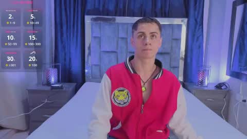 Snapshot of leomonnroe chatting on April 2026 07:11:02 PM leomonnroe online show from April 2026 07:11:02 PM