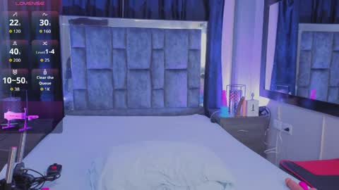 Snapshot of leomonnroe chatting on April 2026 06:05:02 PM leomonnroe online show from April 2026 06:05:02 PM