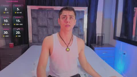 Snapshot of leomonnroe chatting on May 2026 07:11:01 PM leomonnroe online show from May 2026 07:11:01 PM