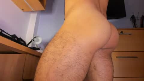 Snapshot of leonardo_sanguinnetti chatting on July 2026 11:47:02 PM JOSEPH online show from July 2026 11:47:02 PM