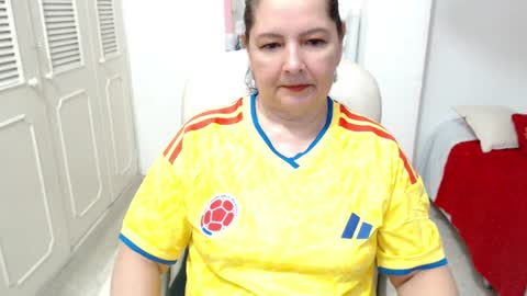 Snapshot of leonela_69 chatting on June 2026 09:14:01 AM leonela online show from June 2026 09:14:01 AM